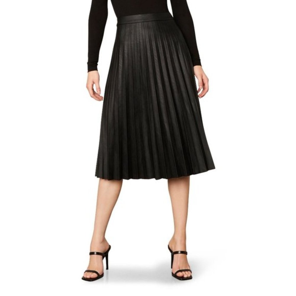 Cupcakes and Cashmere Black Pleated Skirt Size 8